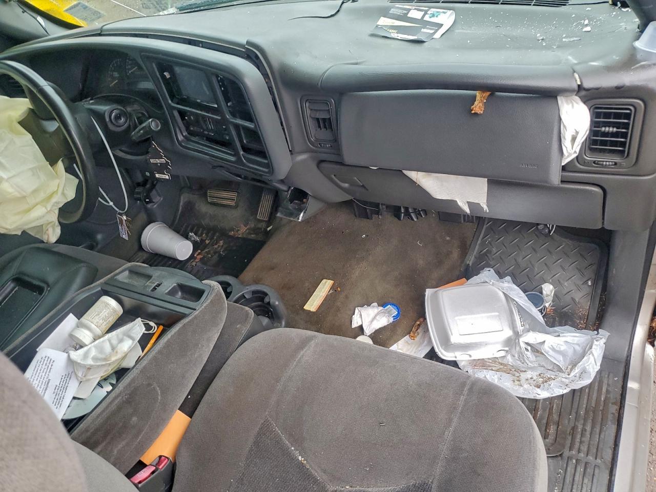 2005 GMC New Sierra C1500