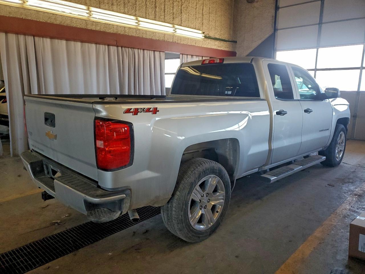 2018 Chevrolet Silverado K1500 Custom