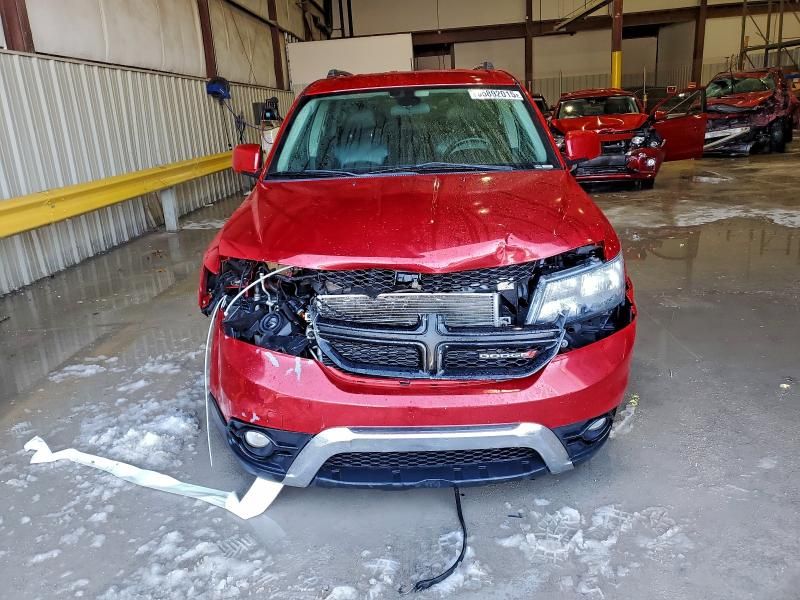 2018 Dodge Journey Crossroad