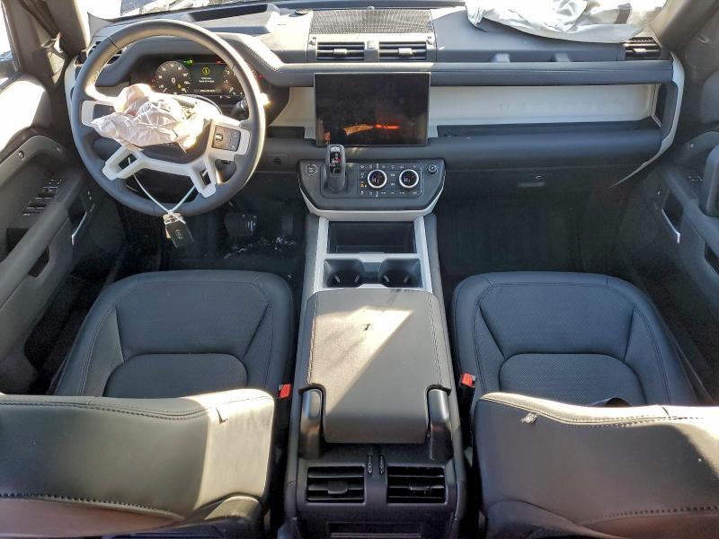 2025 Land Rover Defender 110 X-dynamic se