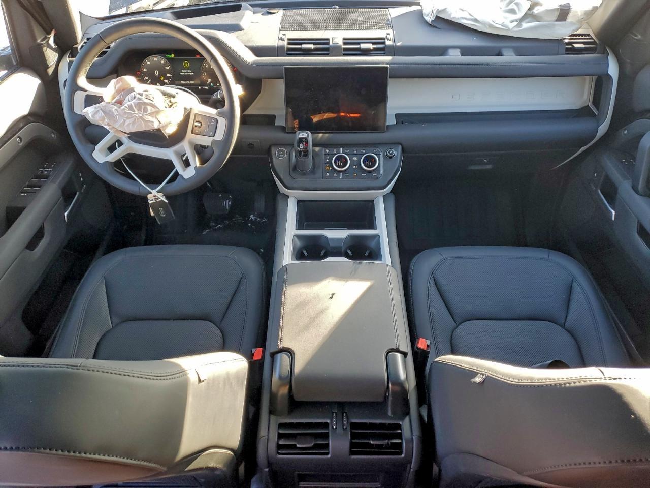 2025 Land Rover Defender 110 X-dynamic se