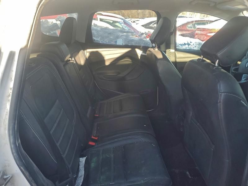 2019 Ford Escape sel