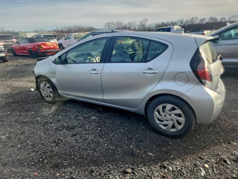 2015 Toyota Prius c