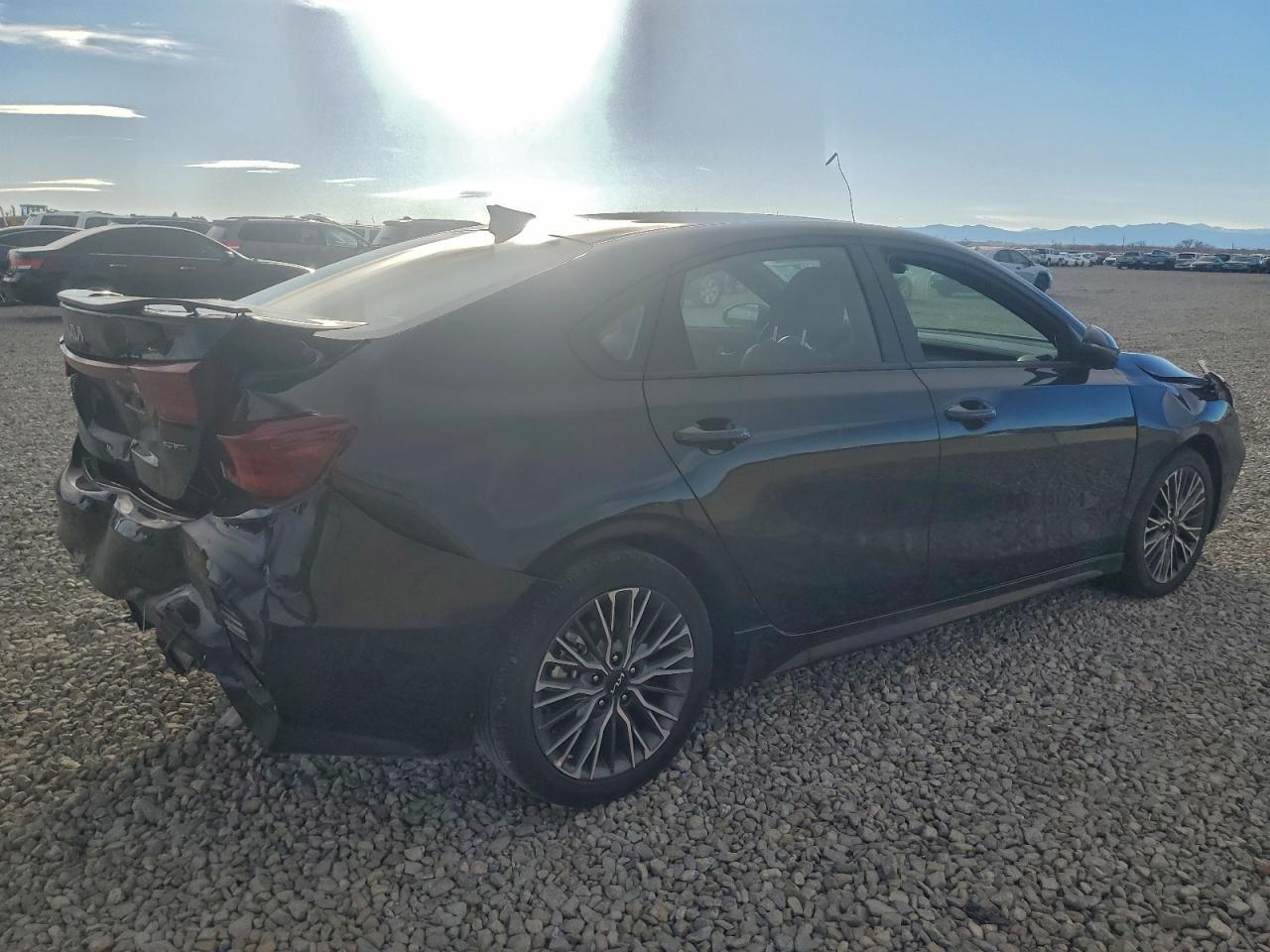 2023 KIA Forte gt Line