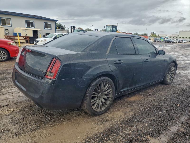 2014 Chrysler 300c Varvatos