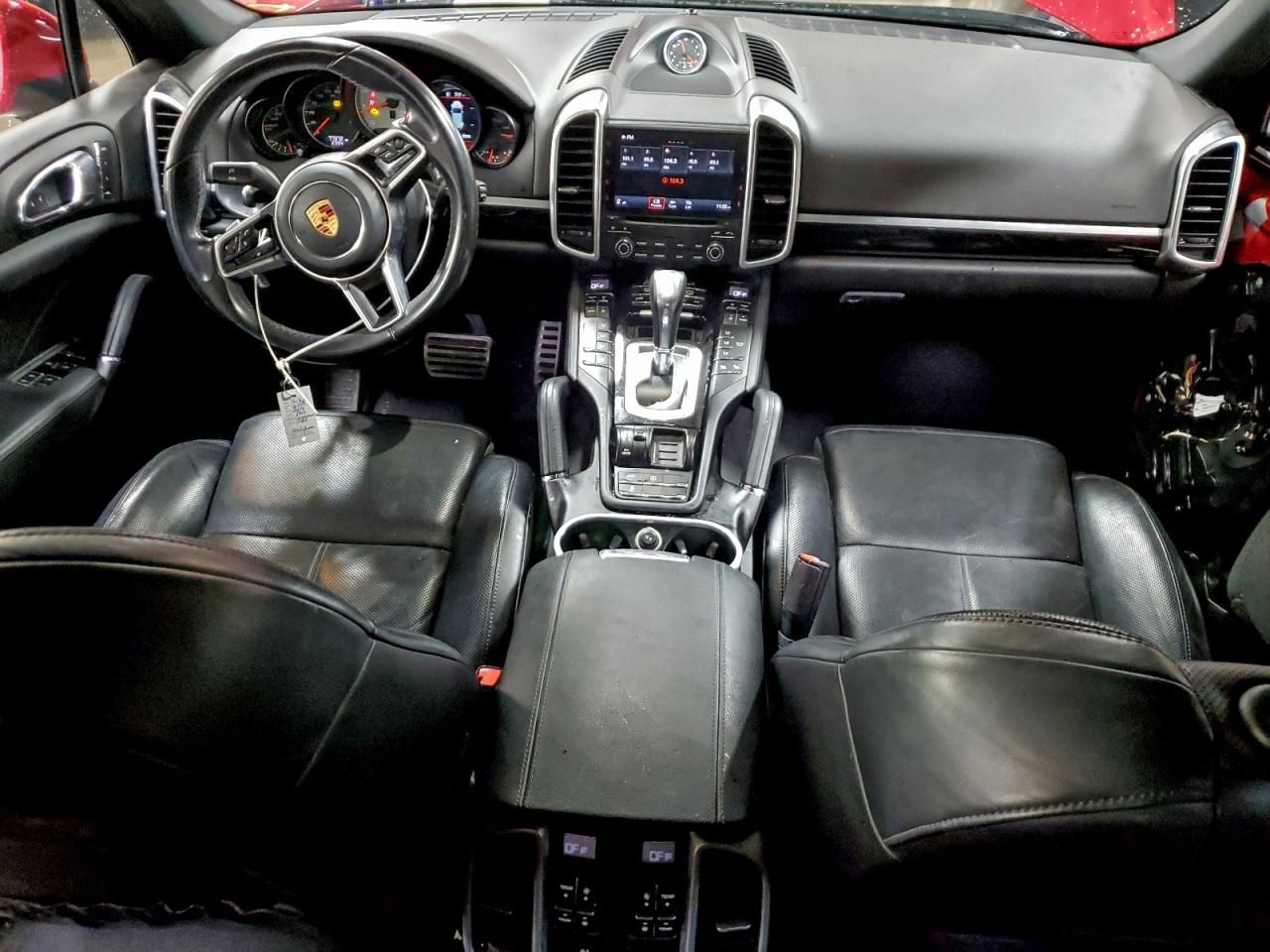 2018 Porsche Cayenne s