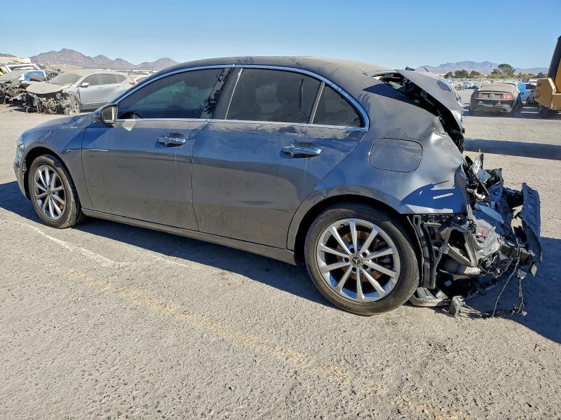 2019 Mercedes-Benz A 220