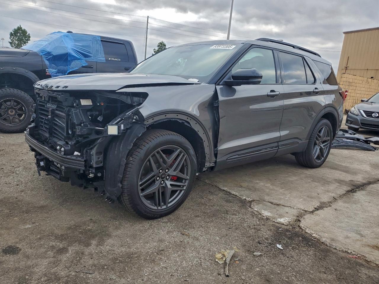 2025 Ford Explorer st