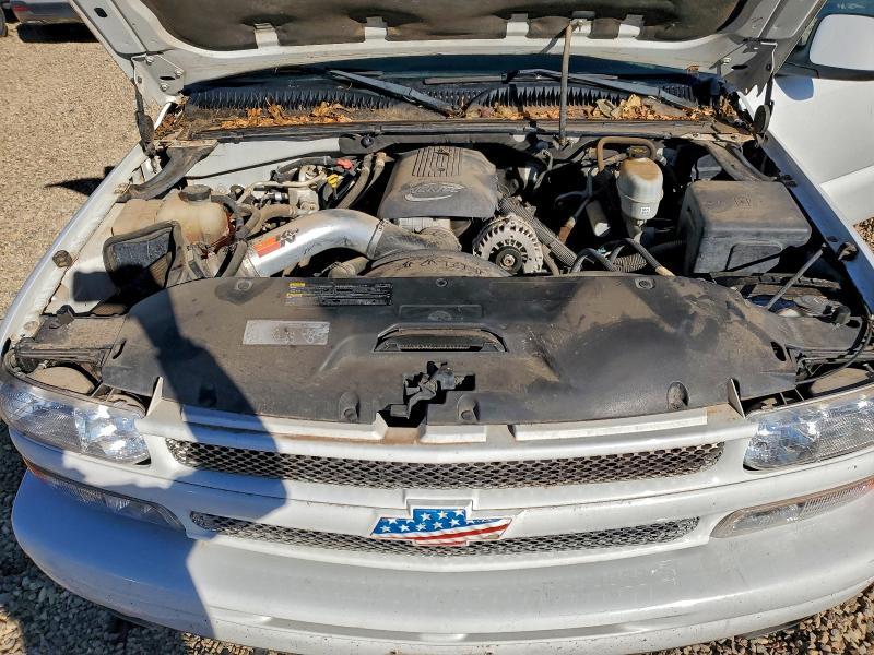 2004 Chevrolet Suburban K1500