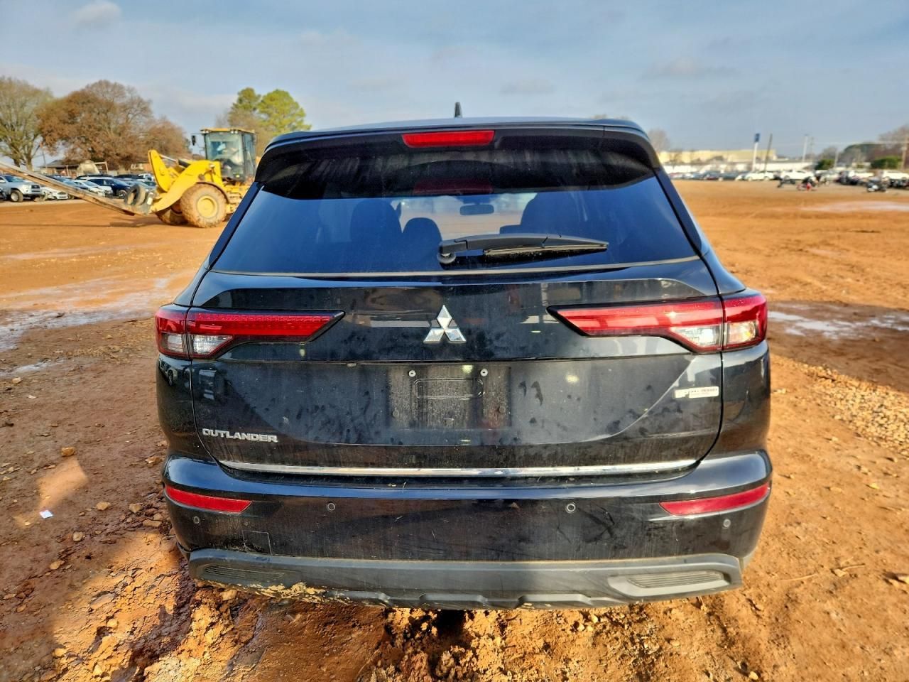 2024 Mitsubishi Outlander es