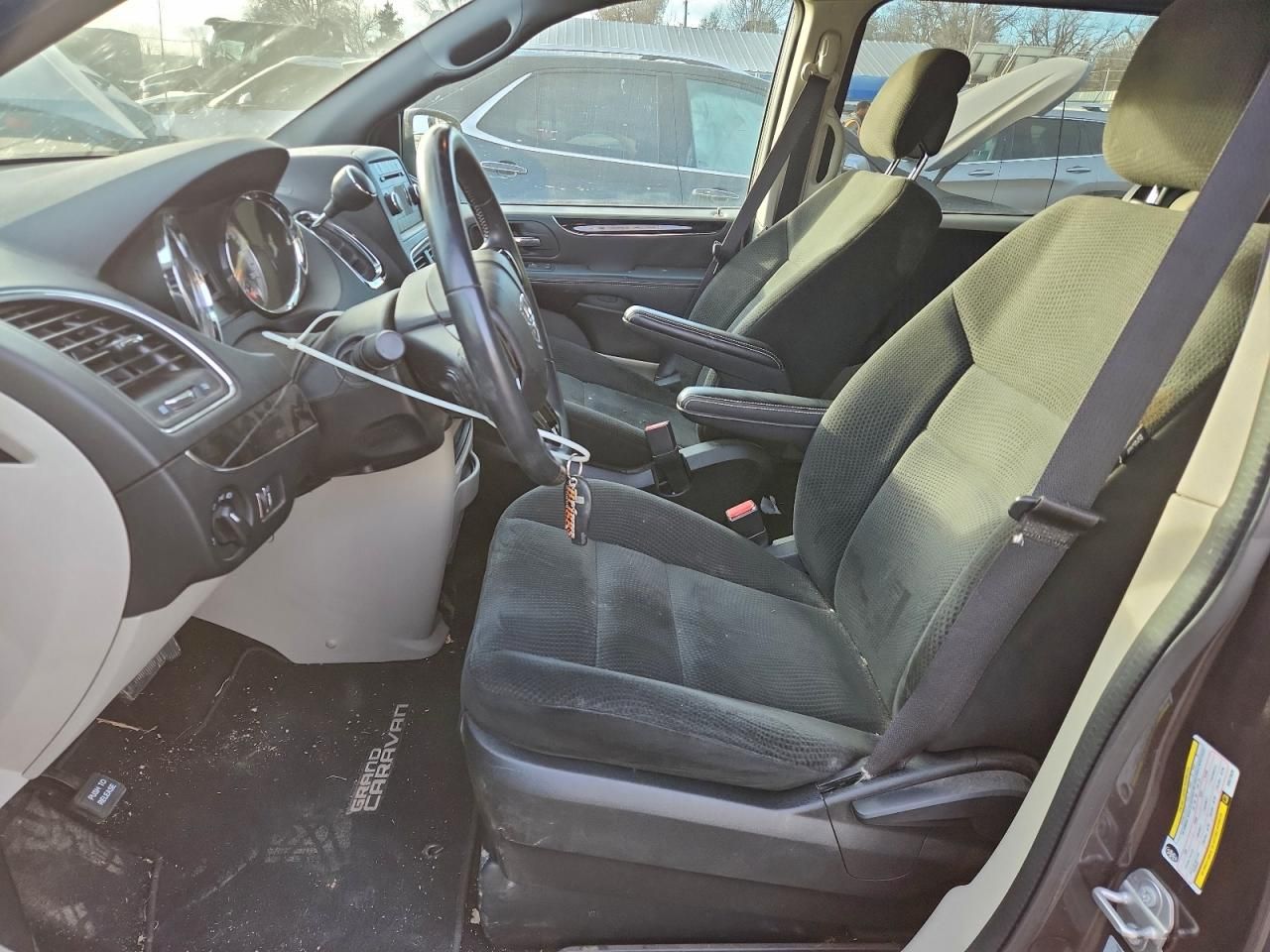 2017 Dodge Grand Caravan se