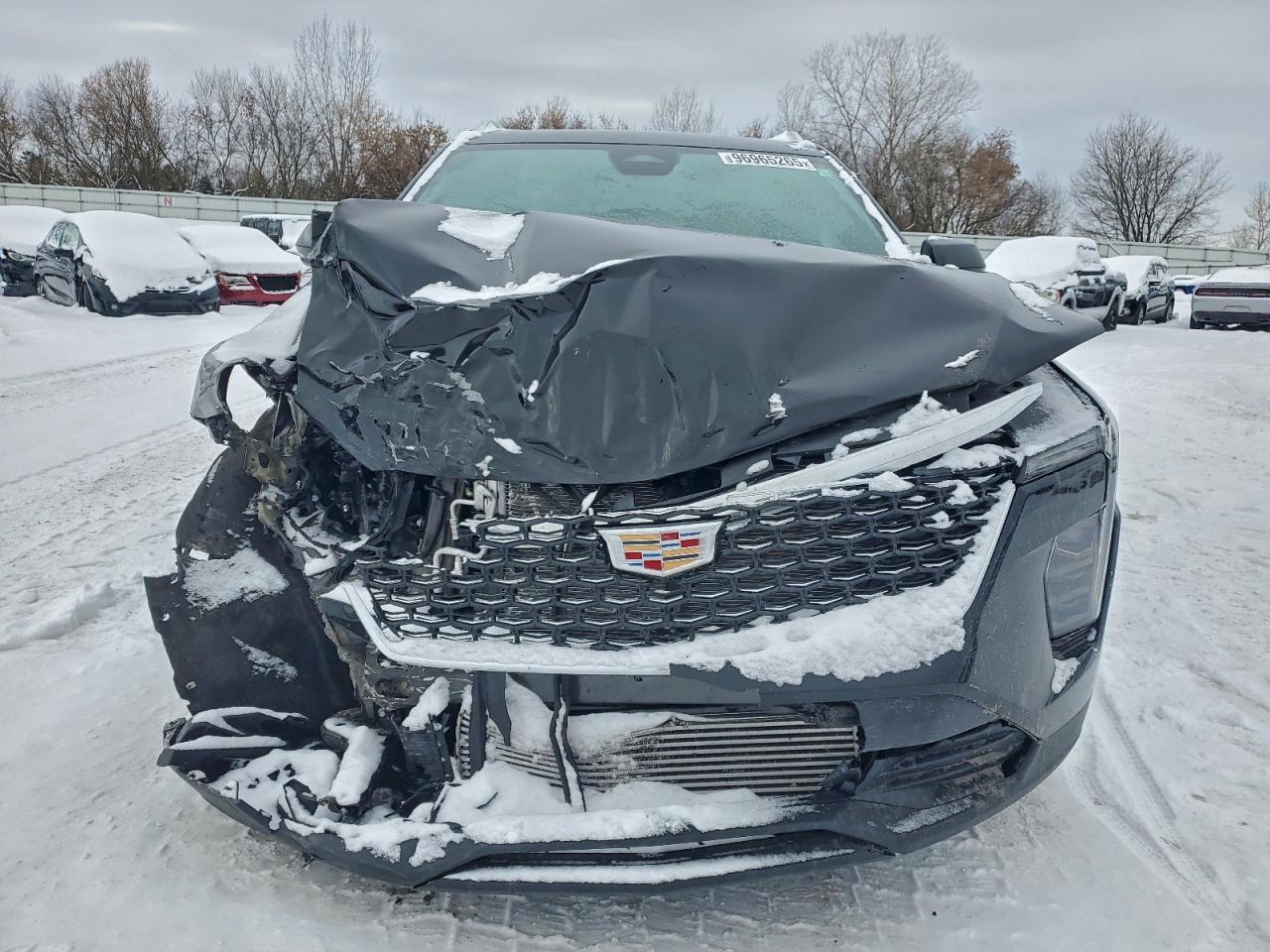 2024 Cadillac XT4 Luxury