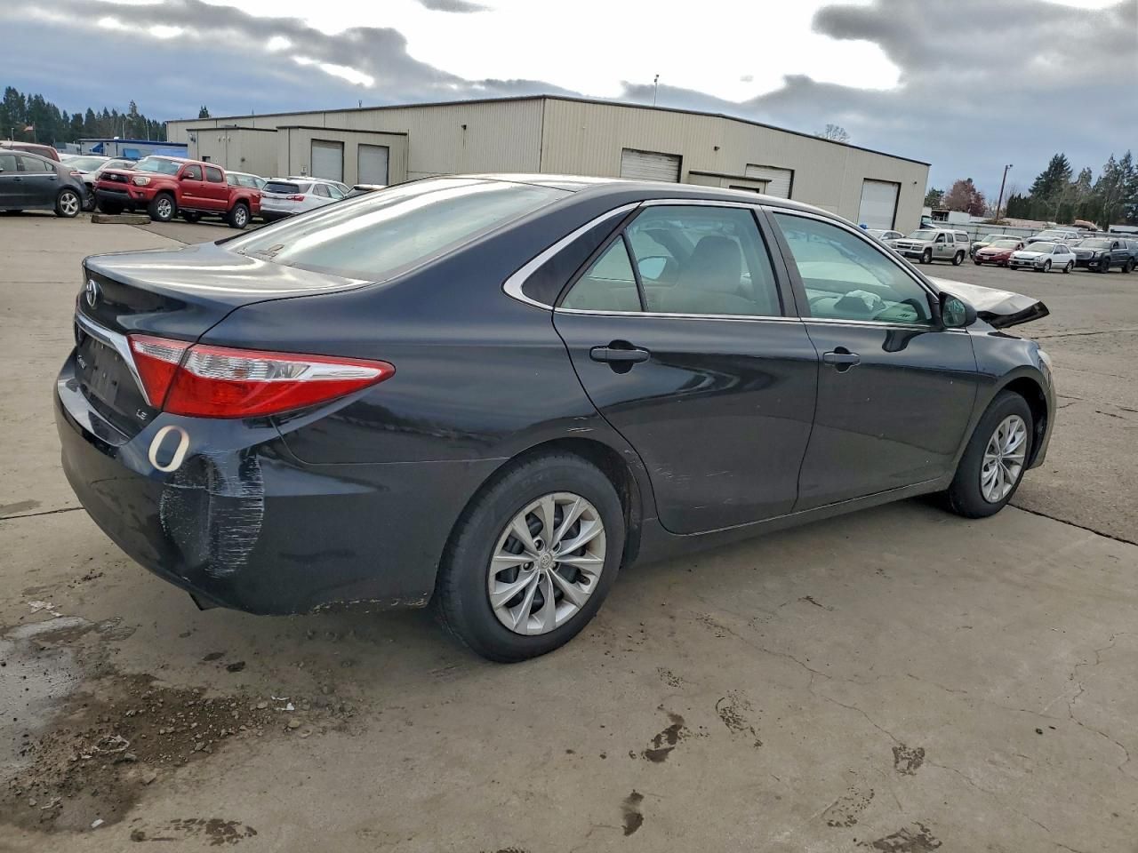 2015 Toyota Camry le