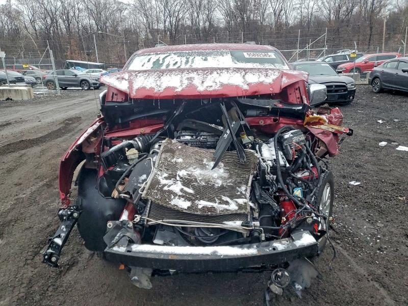 2012 Chrysler Town & Country Touring l