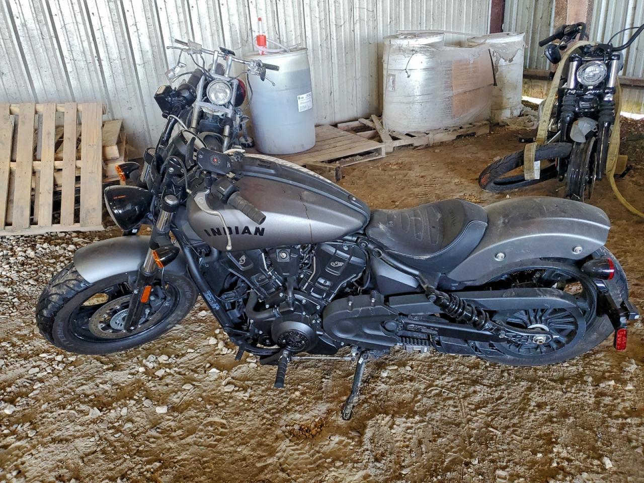 2025 Indian Motorcycle Co. Scout Sixty Bobber Limited