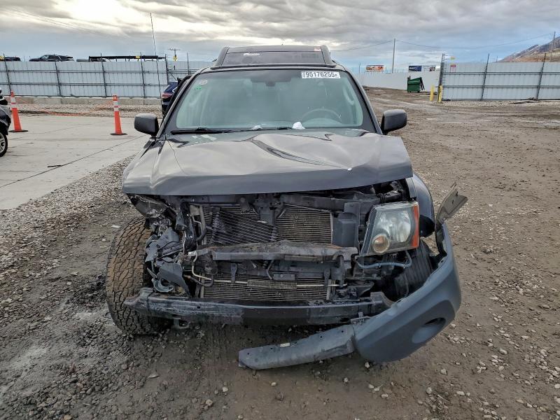 2011 Nissan Xterra x
