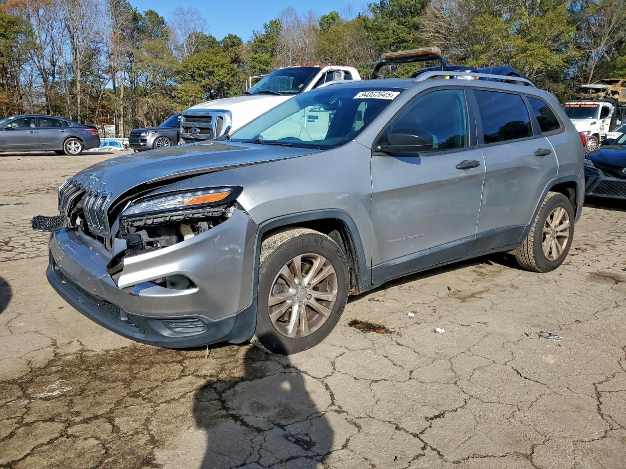 2015 Jeep Cherokee Sport