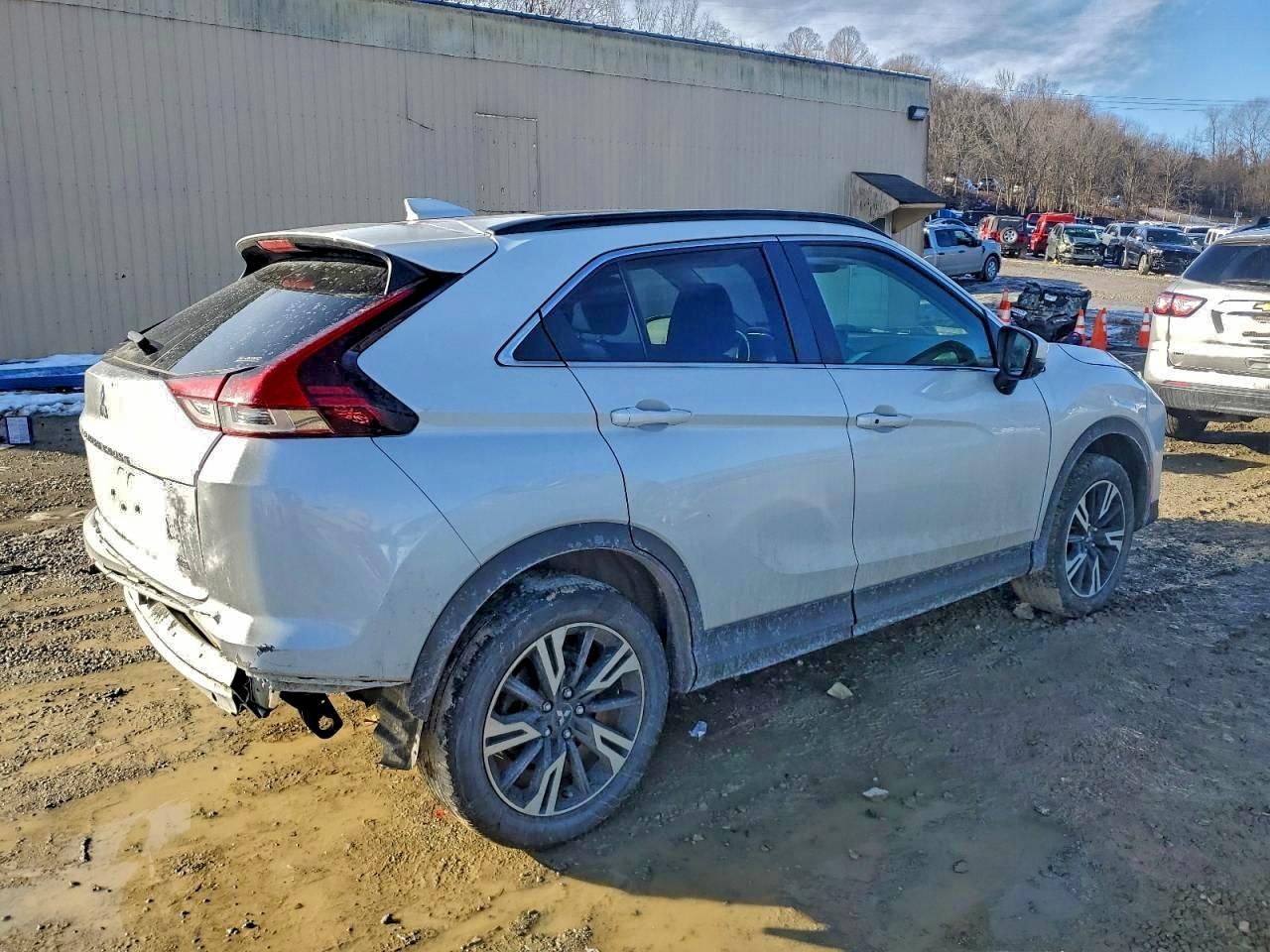 2023 Mitsubishi Eclipse Cross se