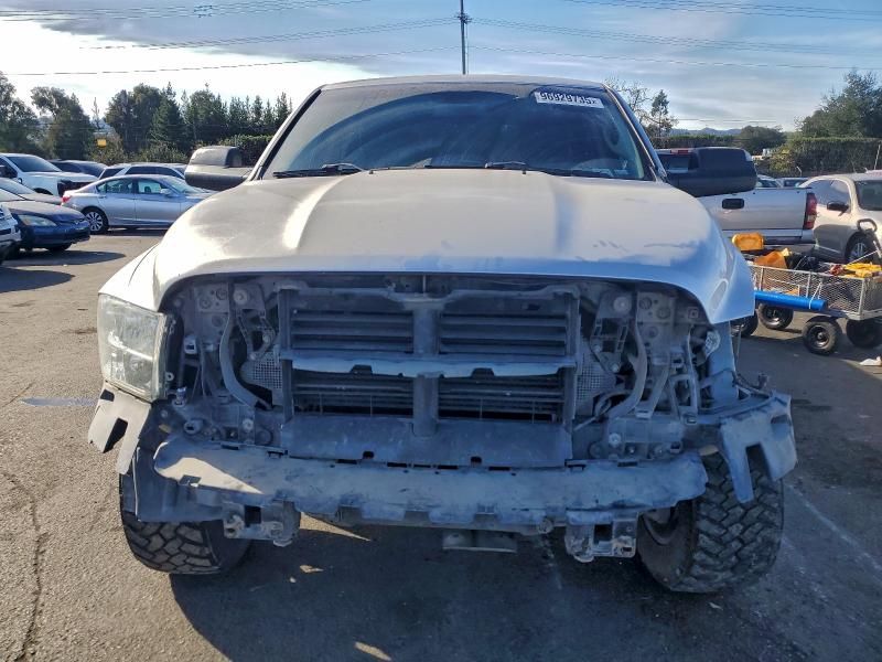 2015 Dodge Ram 1500 st