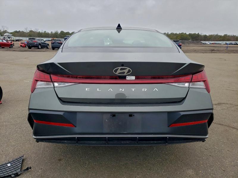 2025 Hyundai Elantra sel