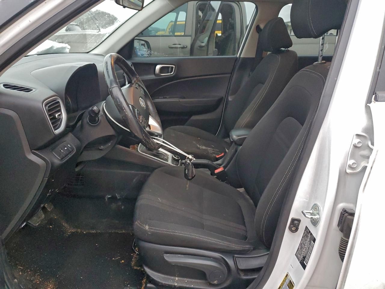 2022 Hyundai Venue sel