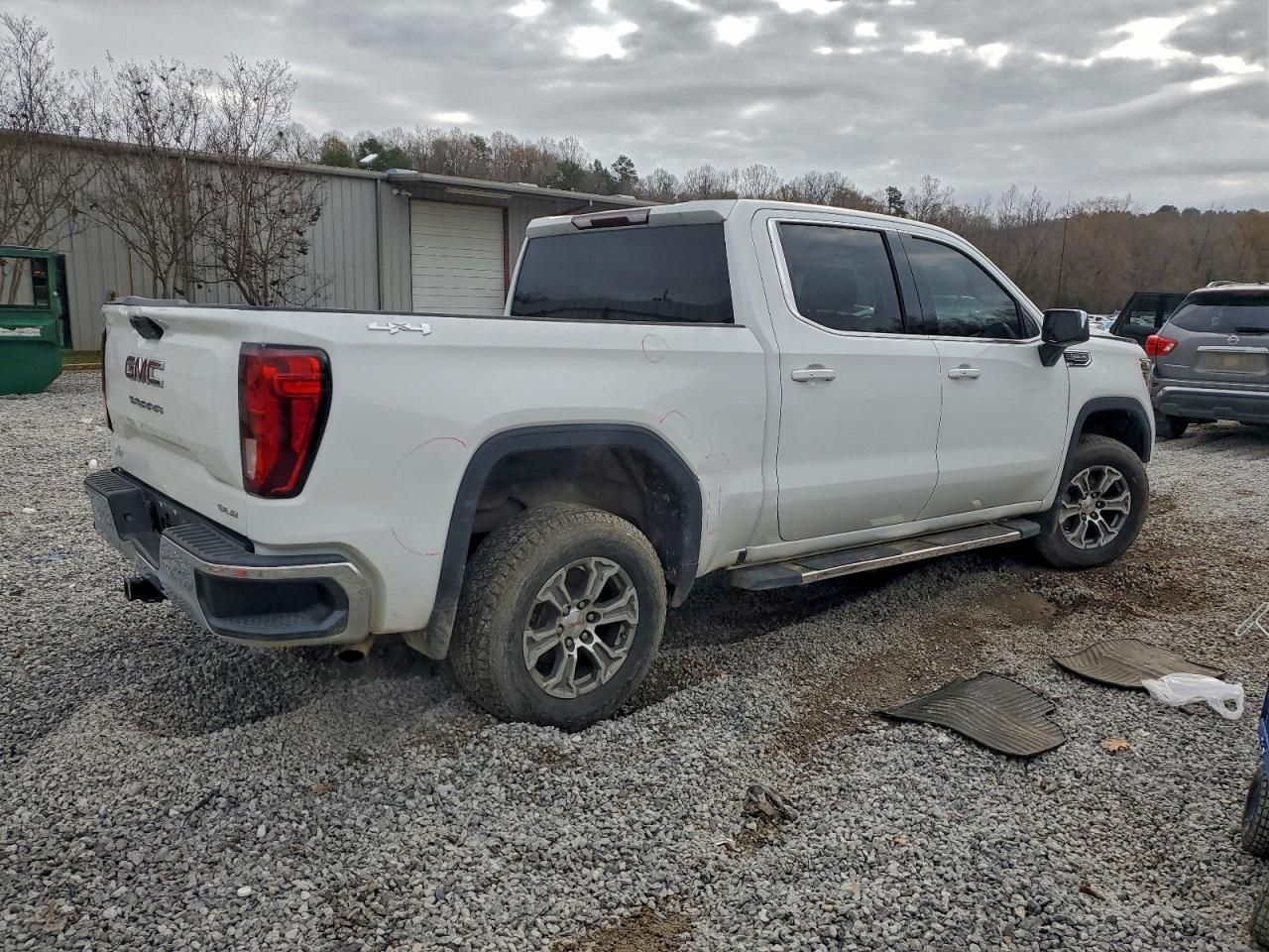 2020 GMC Sierra K1500 sle