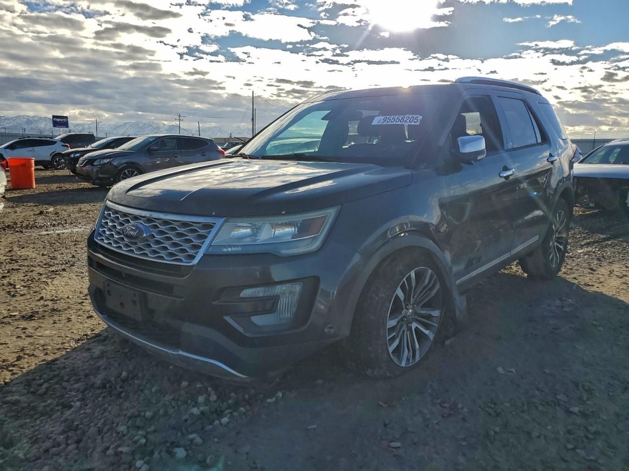 2017 Ford Explorer Platinum
