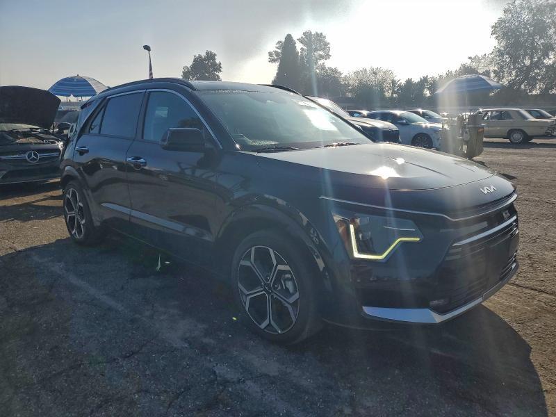 2023 KIA Niro sx