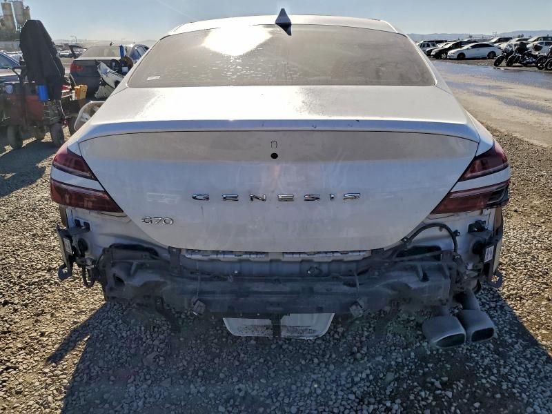 2022 Genesis G70 Base
