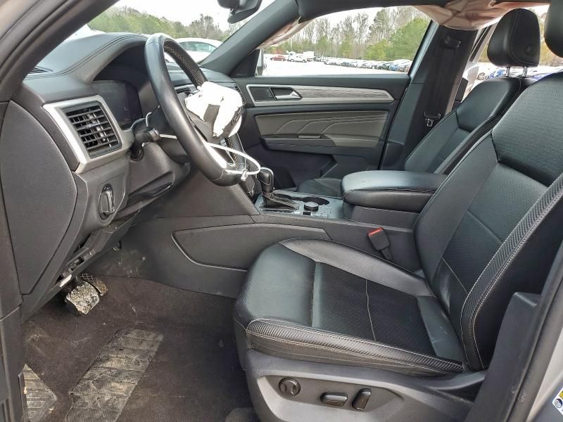 2022 Volkswagen Atlas Cross Sport se