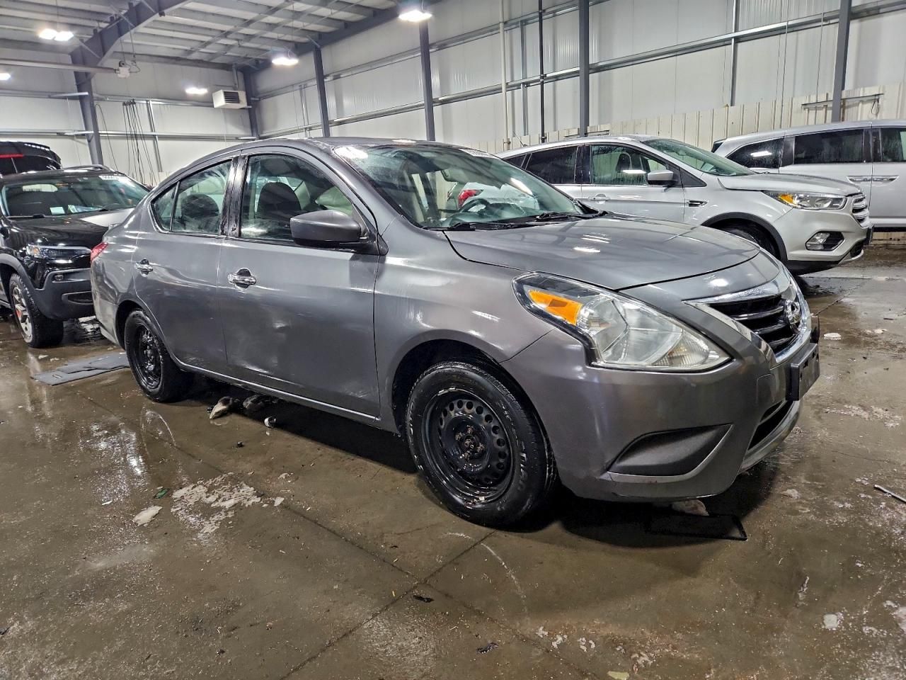 2019 Nissan Versa s
