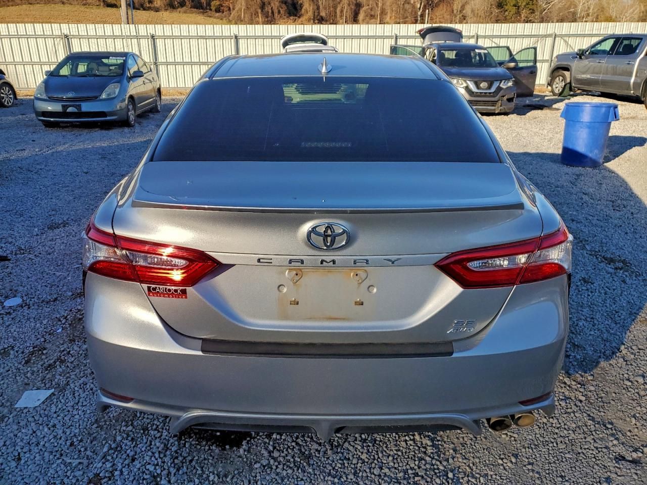2020 Toyota Camry se