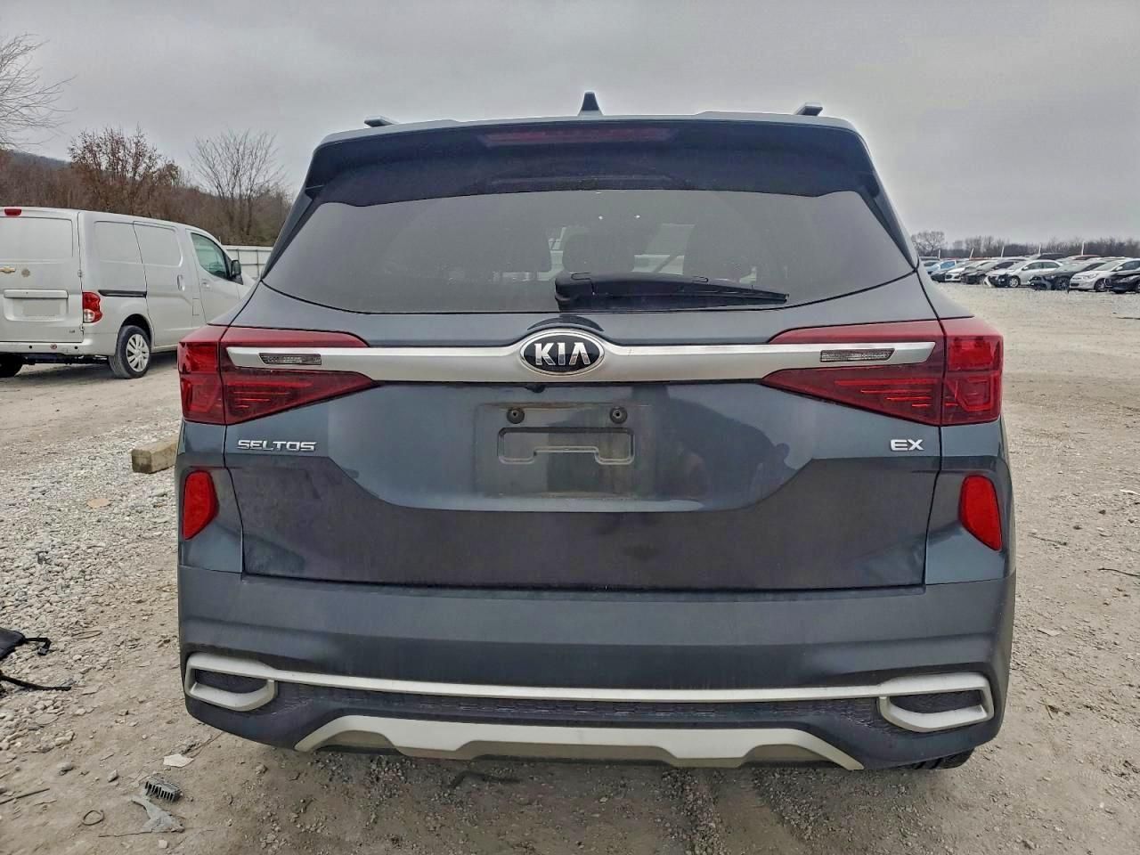2021 KIA Seltos ex