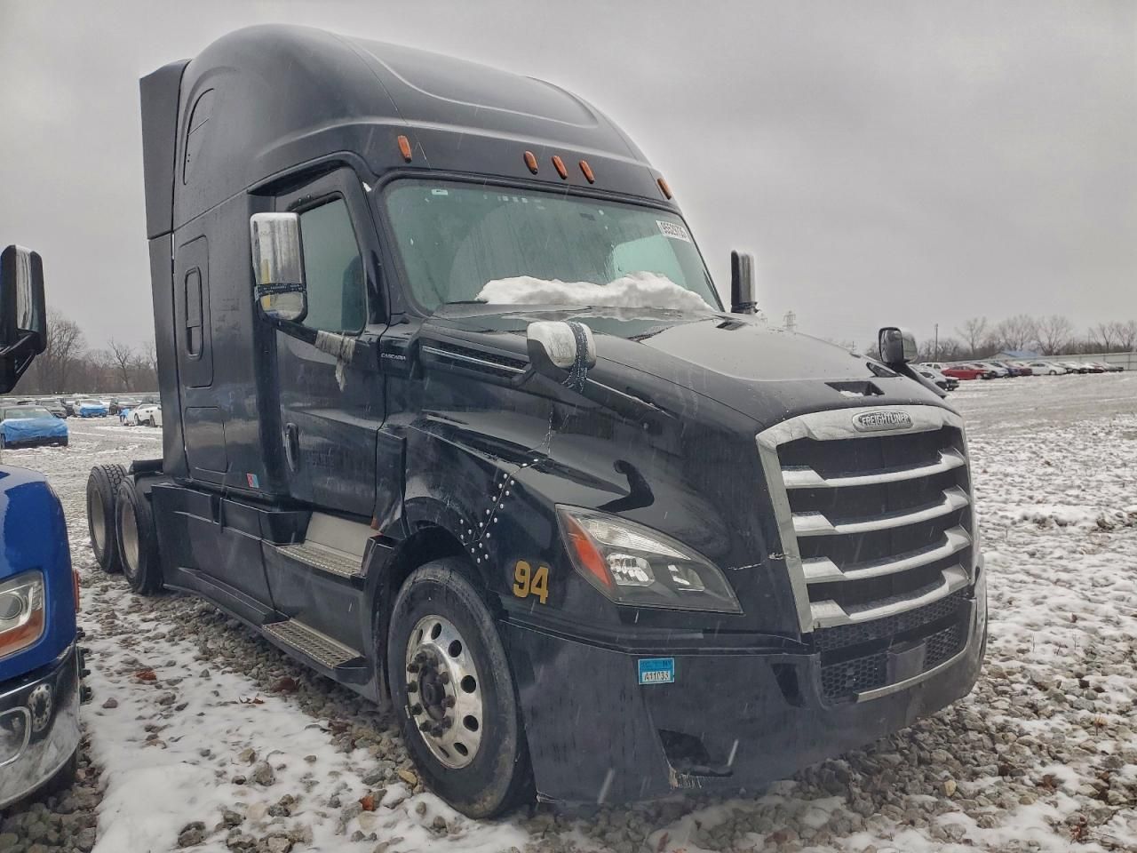 2018 Freightliner Cascadia 126 Semi Truck