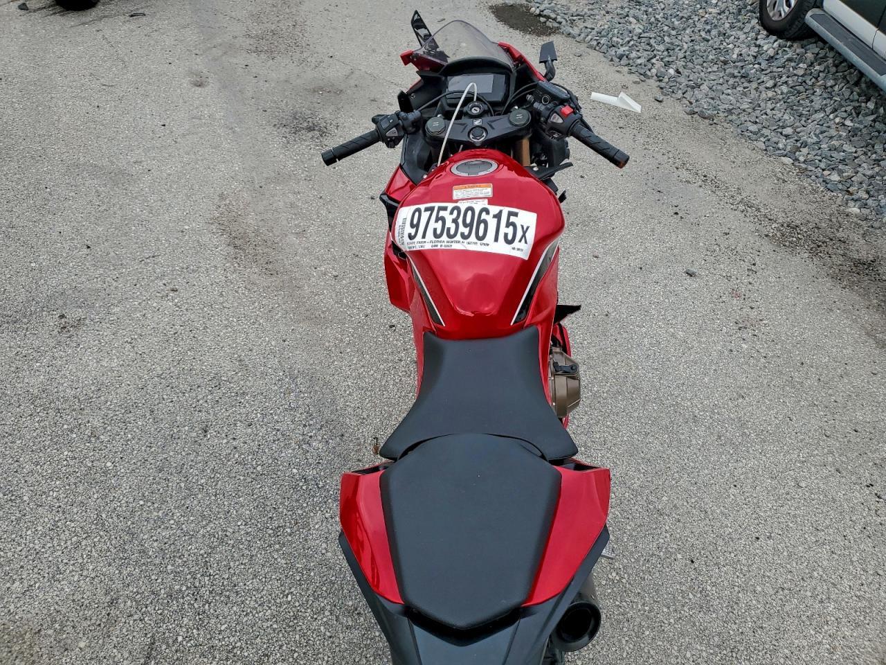 2022 Honda CBR500 RA