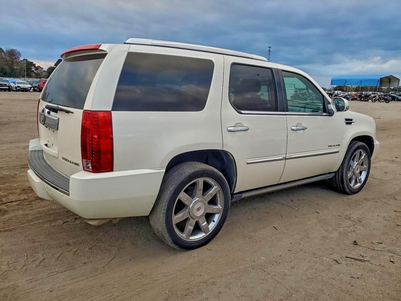 2013 Cadillac Escalade Luxury