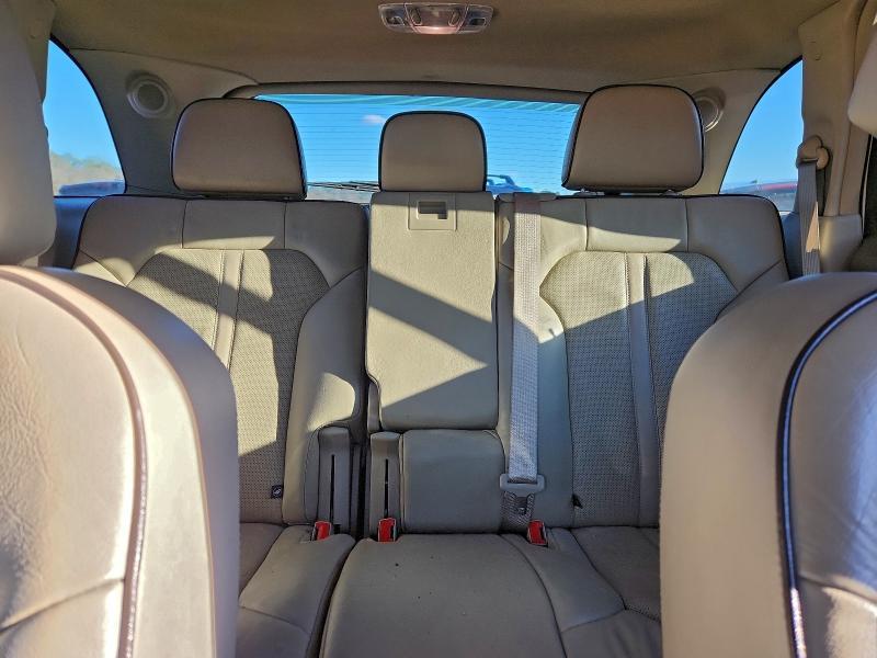 2013 Lincoln Townhouse MKX
