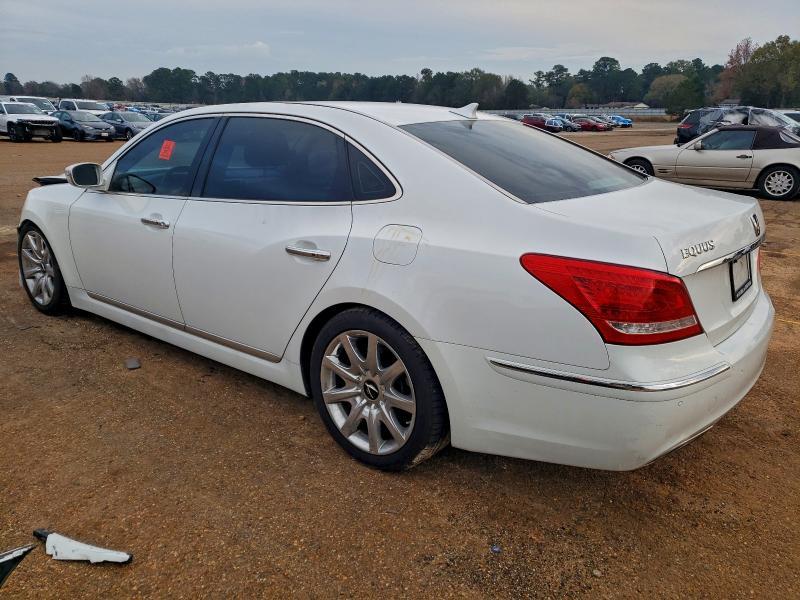 2013 Hyundai Equus Signature