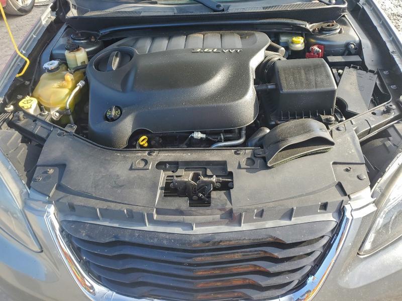 2011 Chrysler 200 s