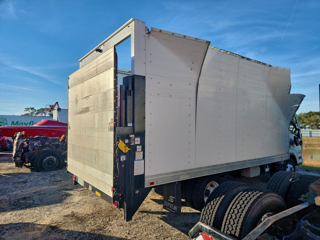 2020 Isuzu NPR HD BOX Truck