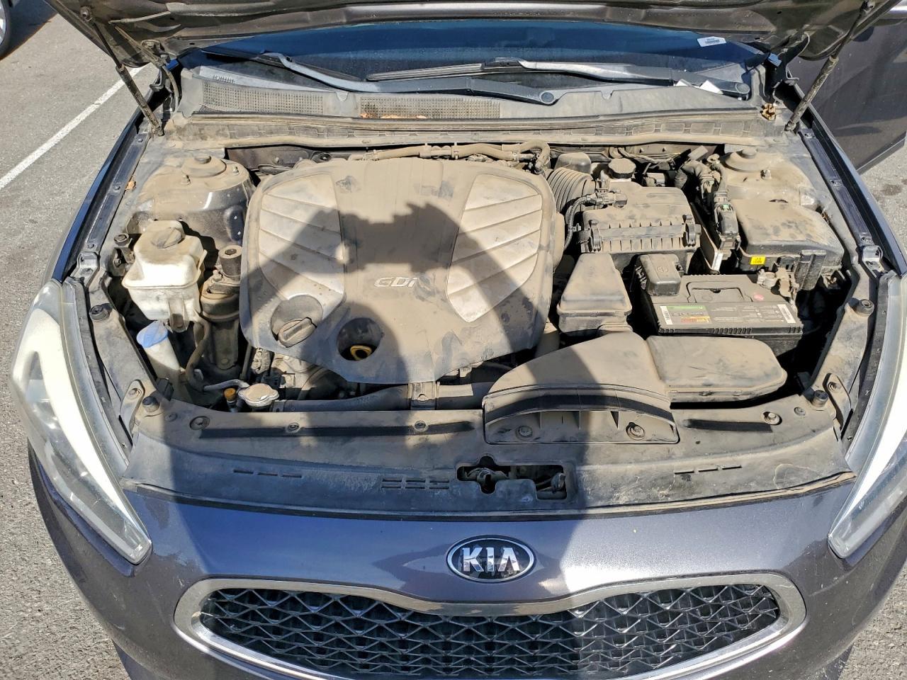 2015 KIA Cadenza Premium