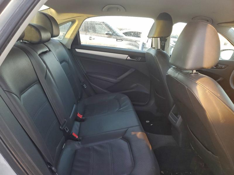 2012 Volkswagen Passat se