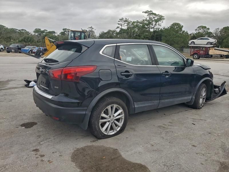2017 Nissan Rogue Sport s