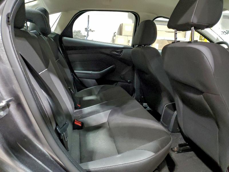 2012 Ford Focus s