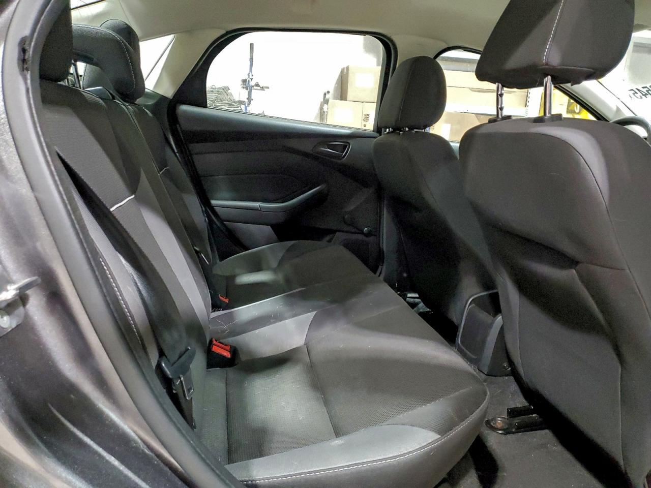2012 Ford Focus s