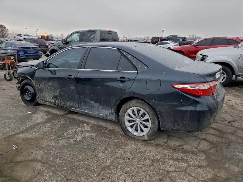 2015 Toyota Camry le