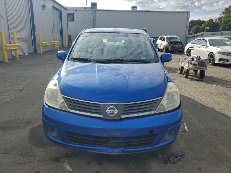 2008 Niss Versa 1.8 s