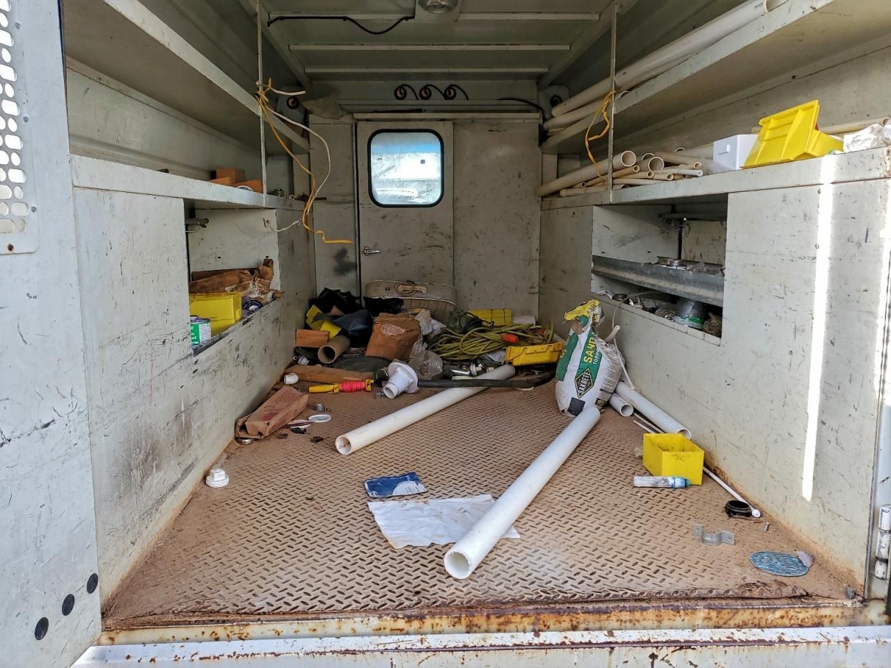 2004 Ford E350 Utility / Service Truck