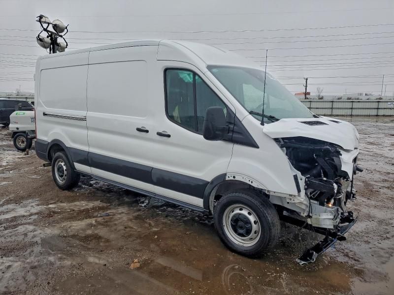 2025 Ford Transit T-250