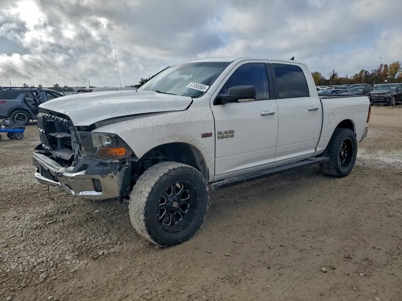 2015 Dodge RAM 1500 SLT